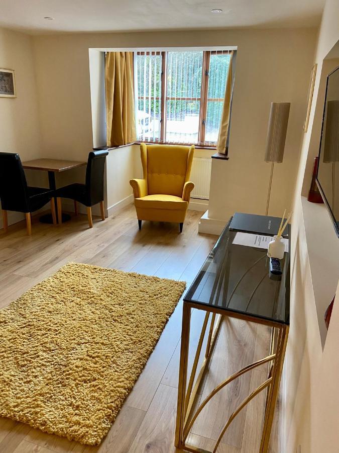 High Hedges Apartment A Оксфорд Екстер'єр фото